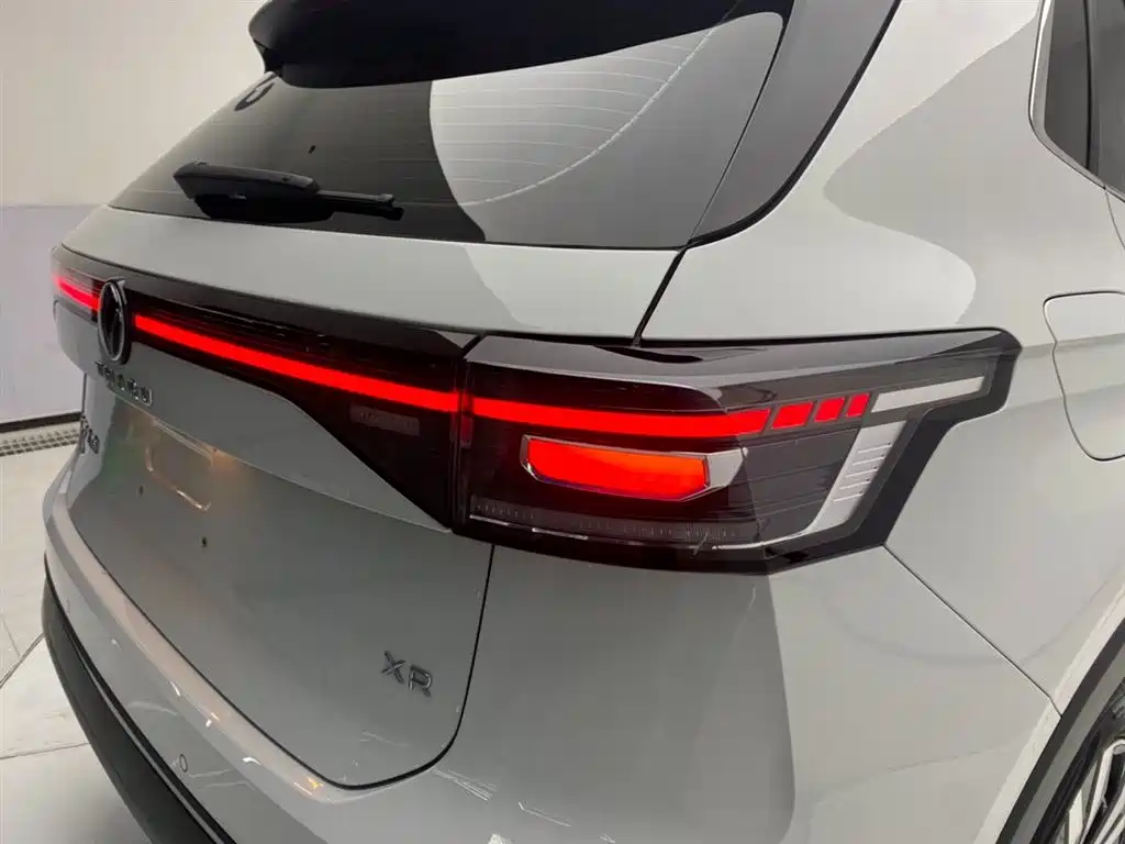 VOLKSWAGEN TUYUE