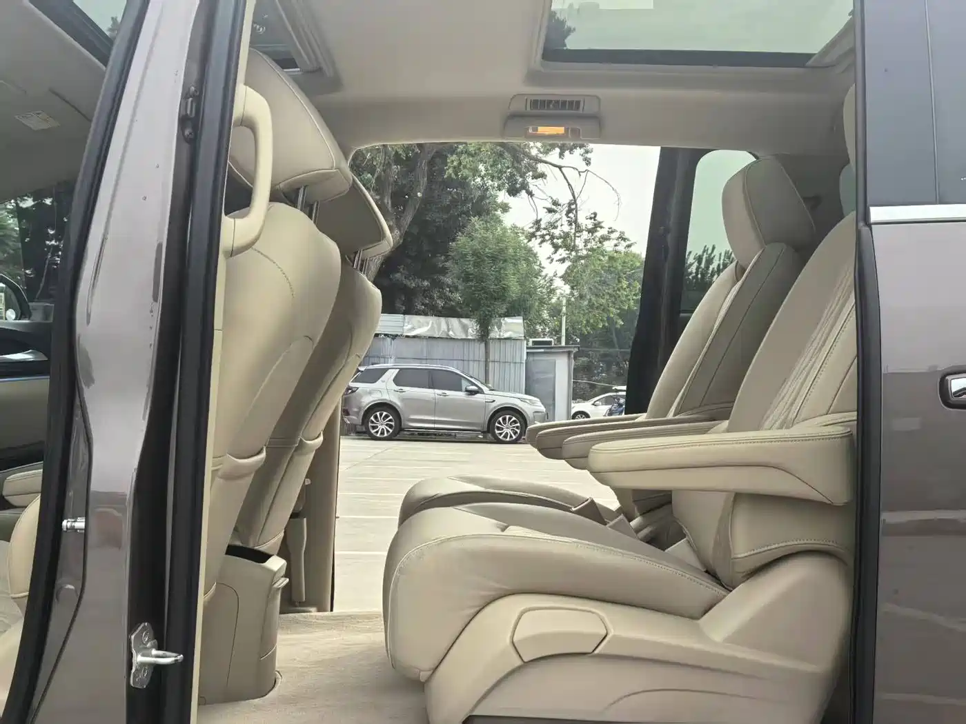 Buick GL8 2023 Land Business Class Smart Premium фото 10