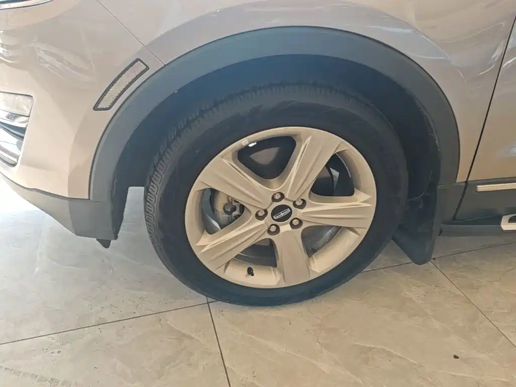 Lincoln MKC 2018 2017 2.0T 2WD Prestige Edition