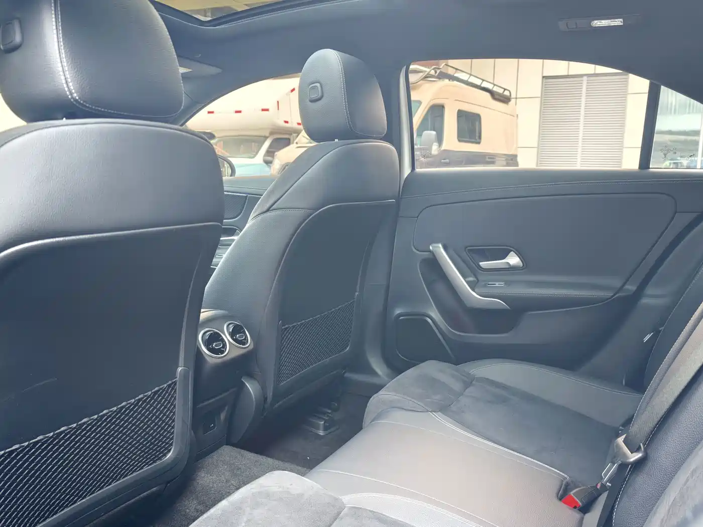 Mercedes-Benz A-Class, миниатюра 12