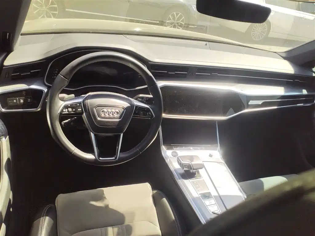 Audi A6L 2024 40 TFSI Luxury Dynamic фото 17
