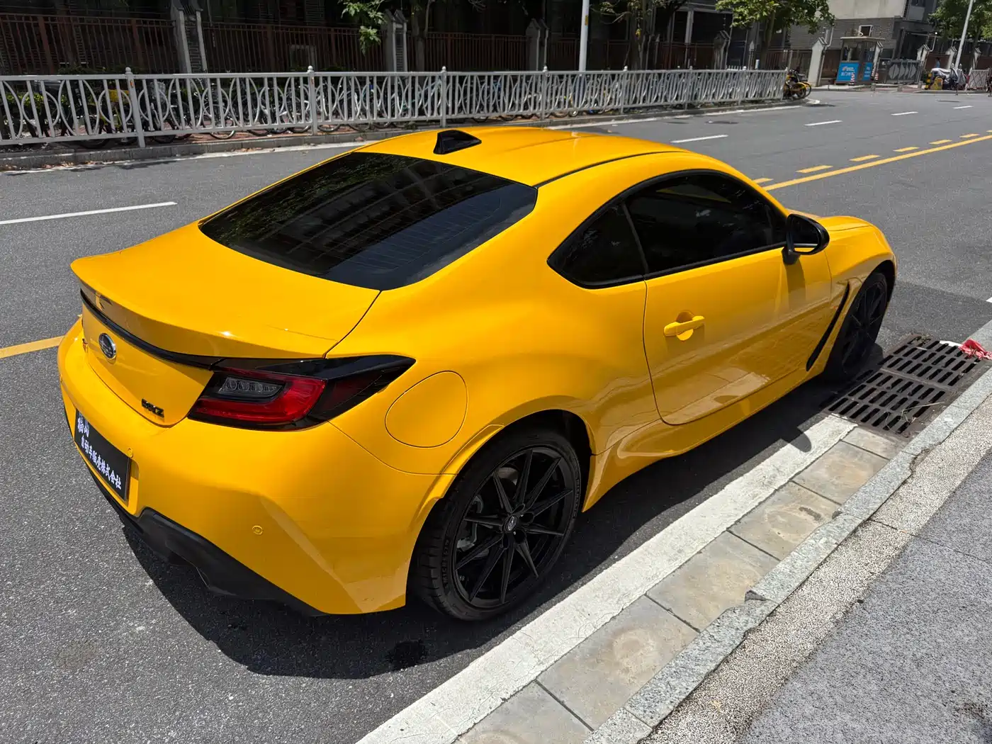 Subaru BRZ 2025 2.4L Manual Edge Limited Edition фото 6