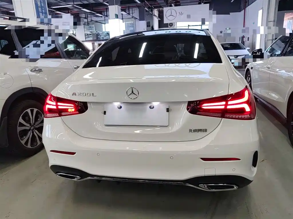 Mercedes-Benz A-Class 2022 Facelift A 200 L Sport Sedan Dynamic фото 6