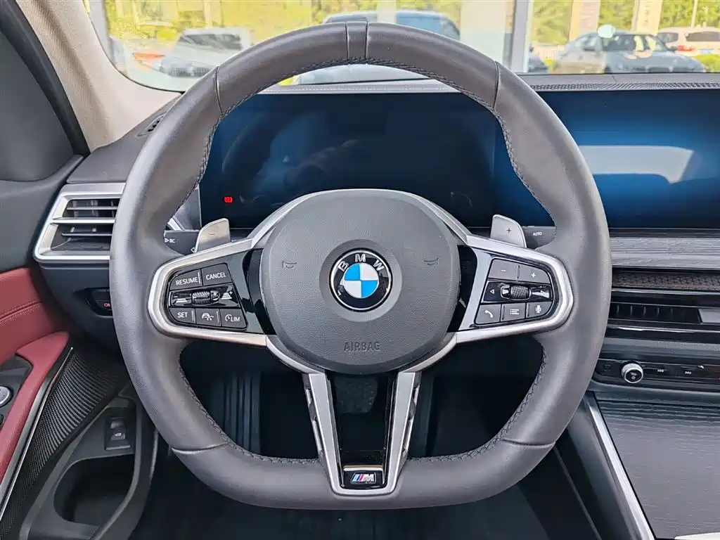 BMW 3 Series 2025 325Li M Sport Package фото 10