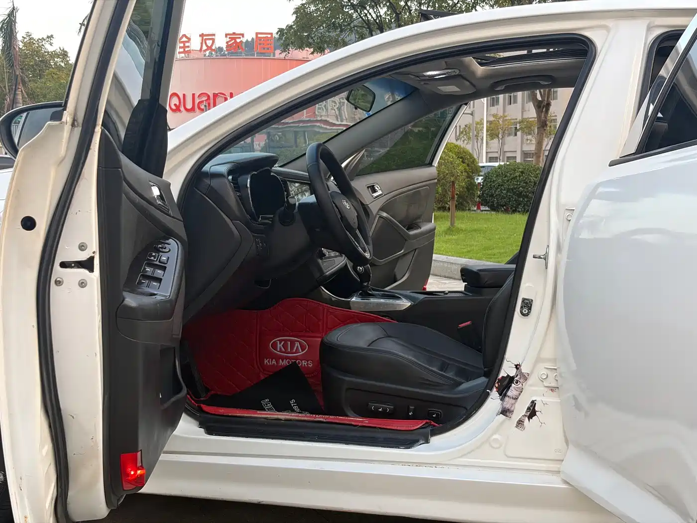 Kia K5 2012 2011 2.0L Automatic Premium