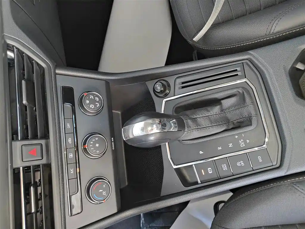 Volkswagen Lavida 2022 280TSI DSG Comfort Edition фото 14