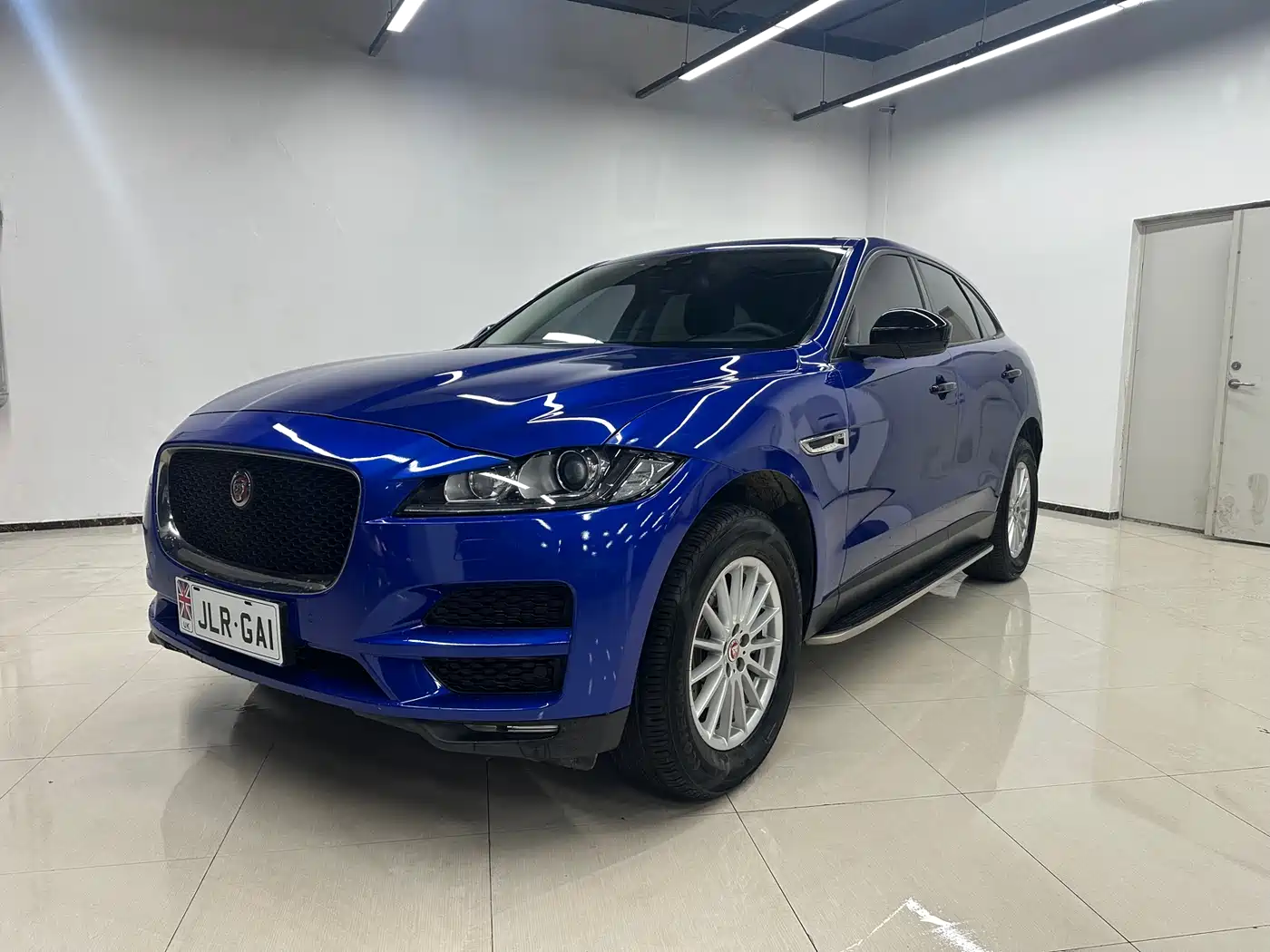 Jaguar F-PACE 2018 — пригон из Китая