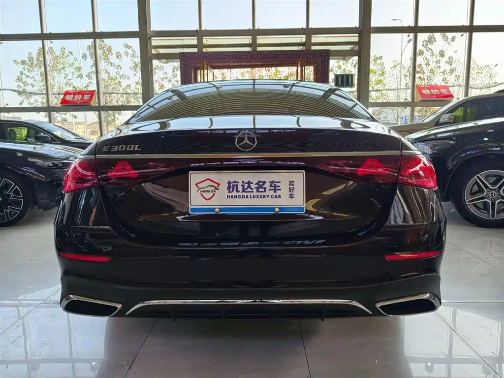 Mercedes-Benz E-Class 2024 E 300 L Fashion Sport фото 5