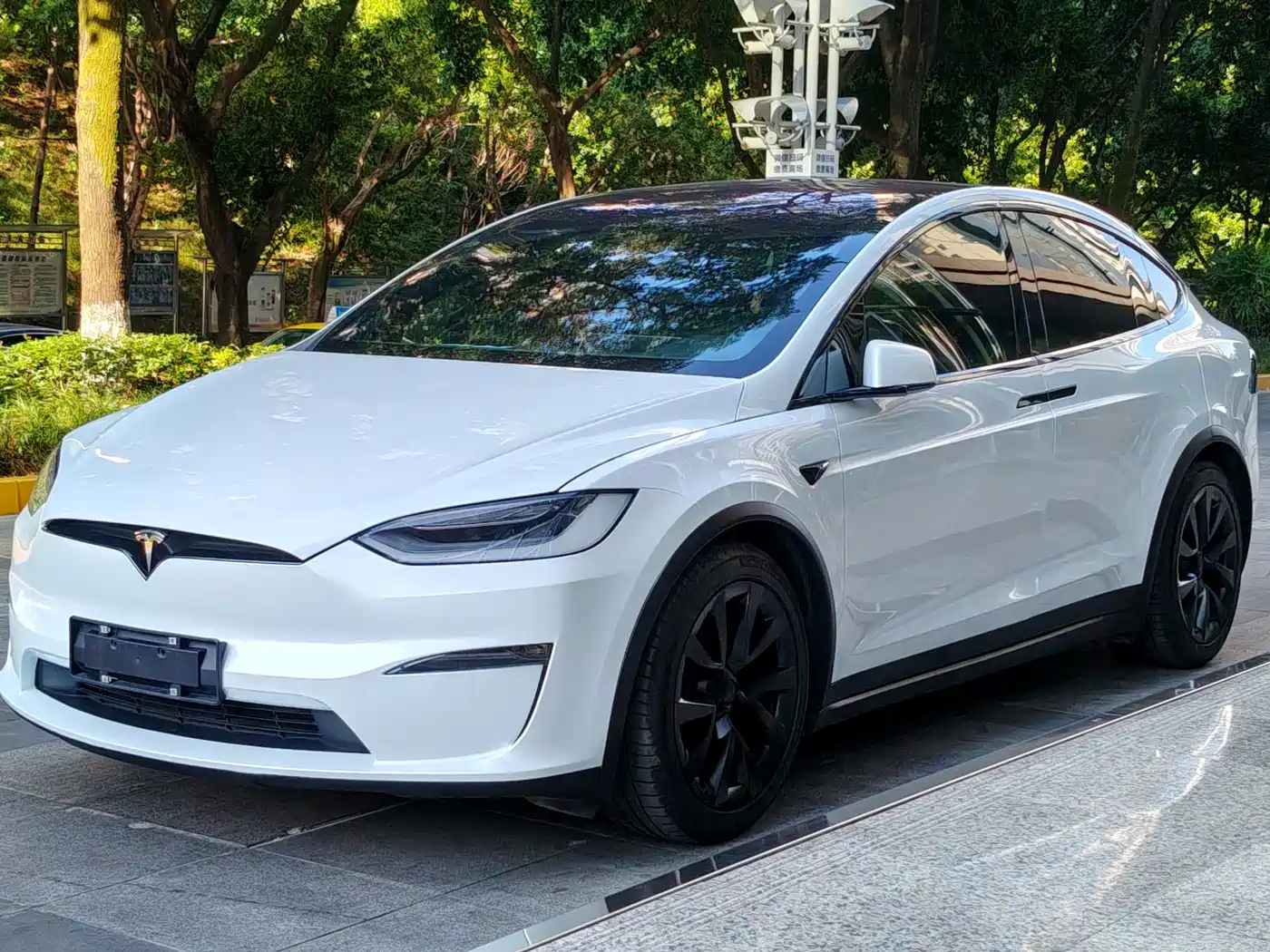 Tesla Model X 2023 2023 Dual Motor All-Wheel Drive Edition