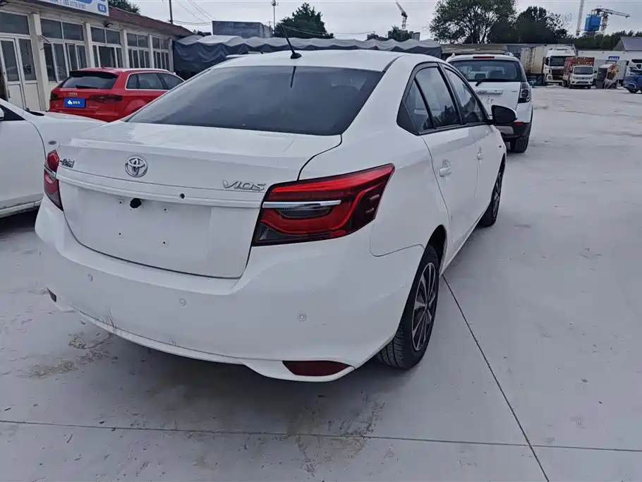 Toyota Vios 2021 1.5L CVT Chuangxing Edition фото 3