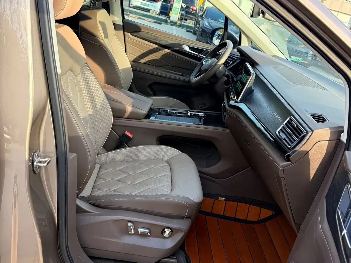 Volkswagen Viloran 2022 380TSI Flagship фото 12