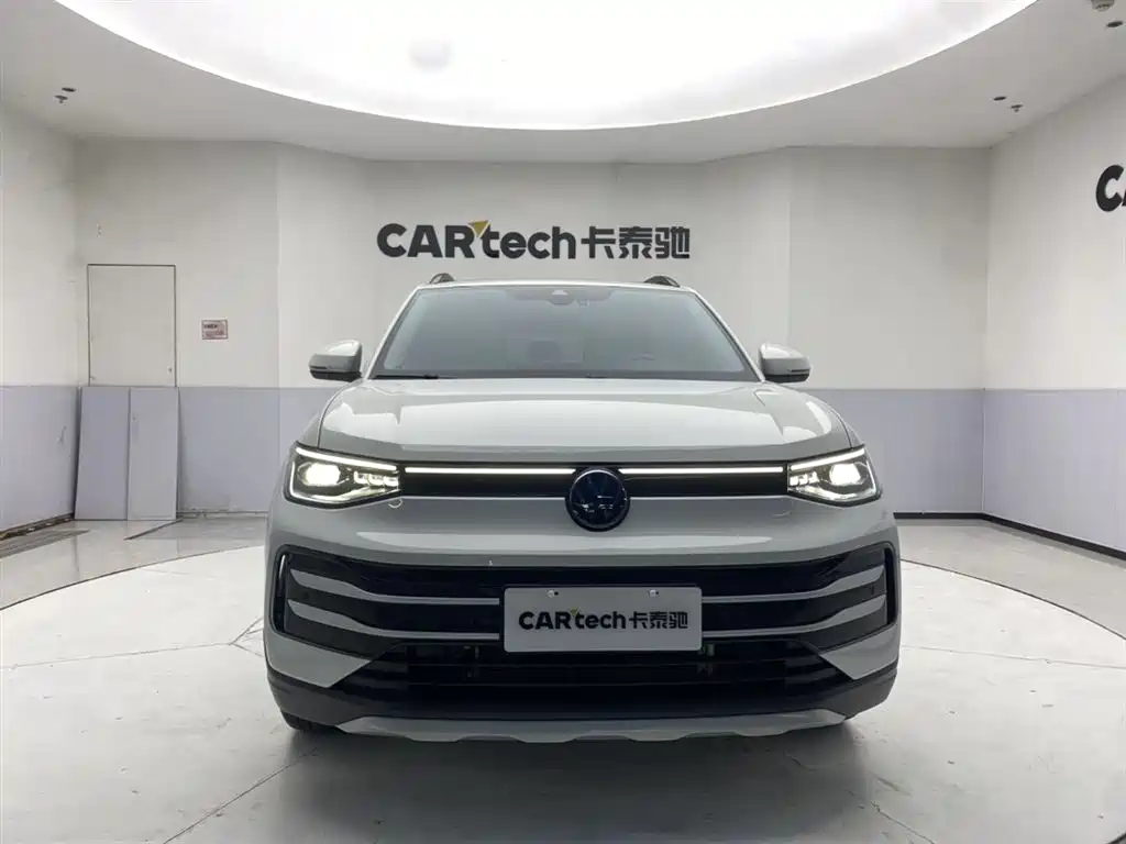 VOLKSWAGEN TUYUE