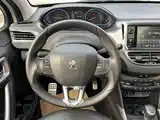 Photo 3 - Peugeot 2008