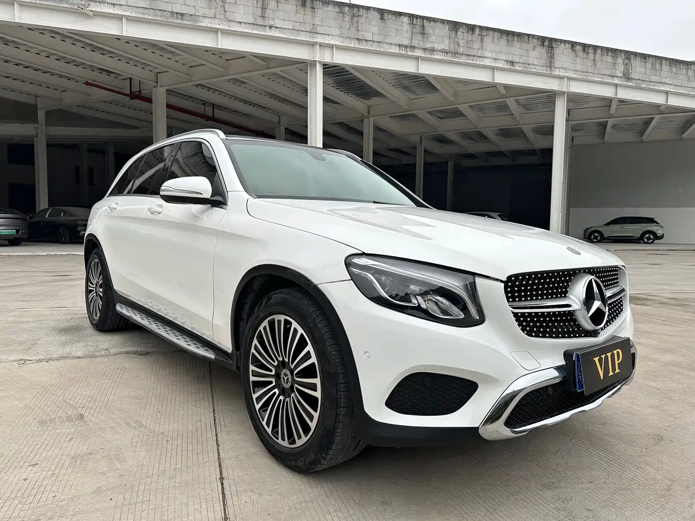 Mercedes-Benz GLC 2019 Model GLC 200 L 4MATIC фото 3