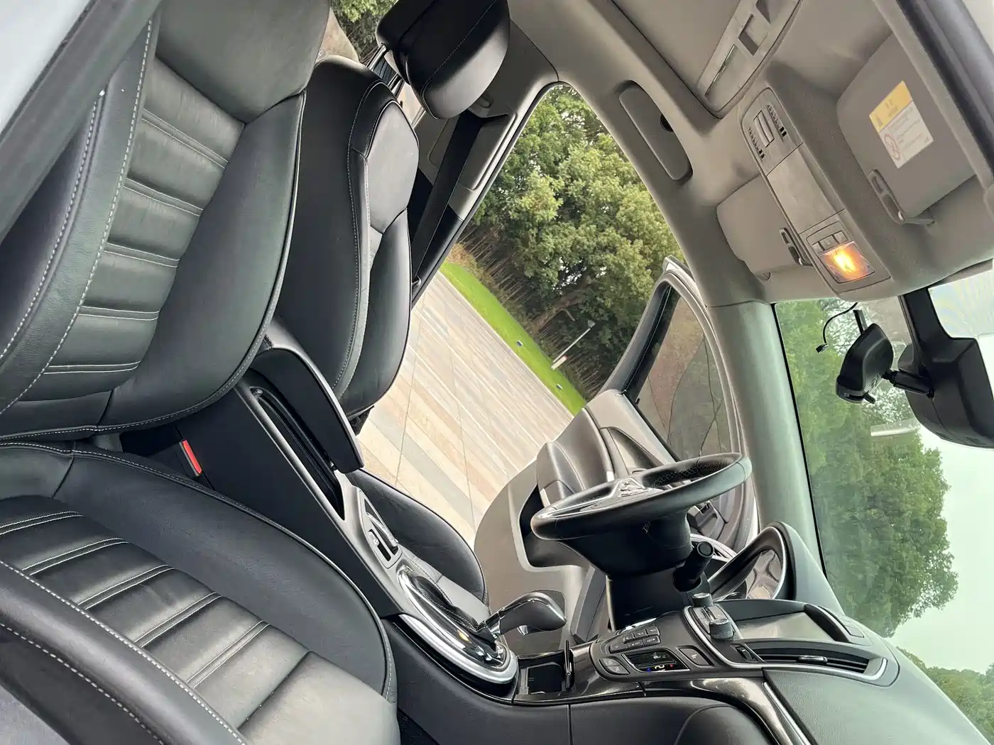 Buick Regal 2013 1.6T Automatic Elite Sport Edition фото 10