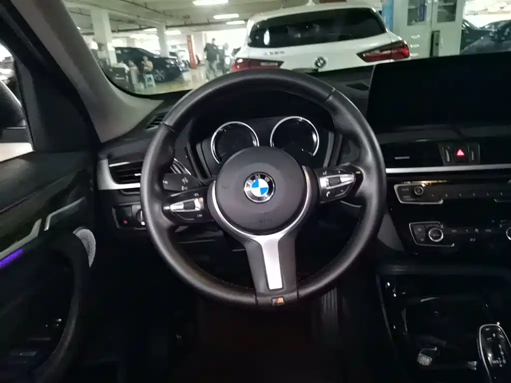 BMW X1 2021 Facelift xDrive25Li Premium фото 17