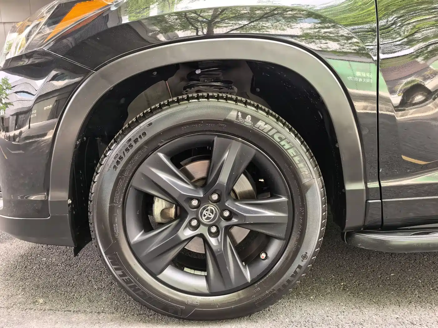 Toyota Highlander 2018 Model 2.0T 4WD Knight Edition 7-Seater China VI фото 4