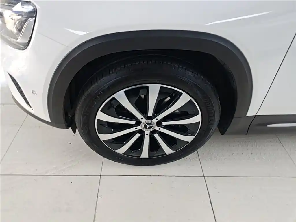 Mercedes-Benz GLB 2024 GLB 220 Fashion фото 23