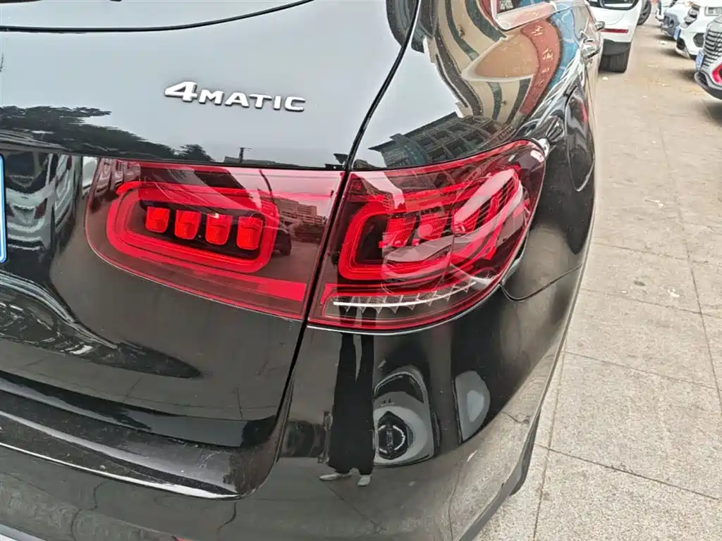 Mercedes-Benz GLC 2020 Facelift GLC 300 L 4MATIC Dynamic фото 8