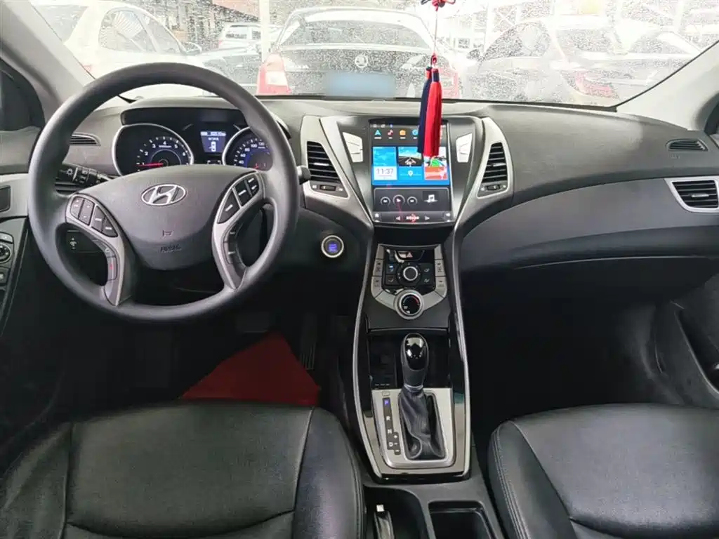Hyundai Langdong 2015 1.6L Auto Premium фото 10