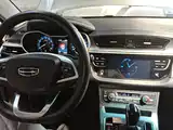 Фото 10 - Geely Emgrand