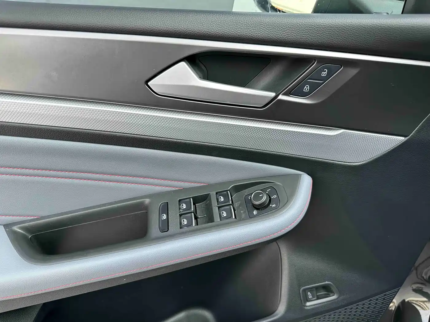 Volkswagen Lamando 2022 Lamando L 280TSI DSG Cool Edition фото 17