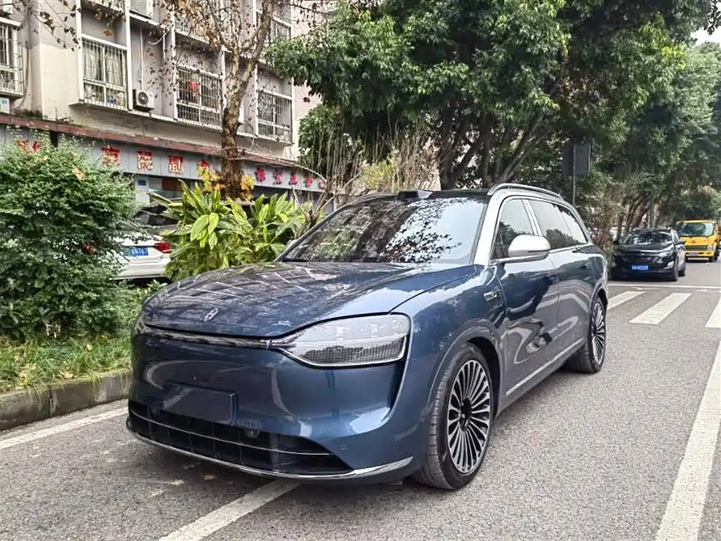 AITO Wenjie AITO M9 2024 Extended Range Ultra 42kWh 6-Seater