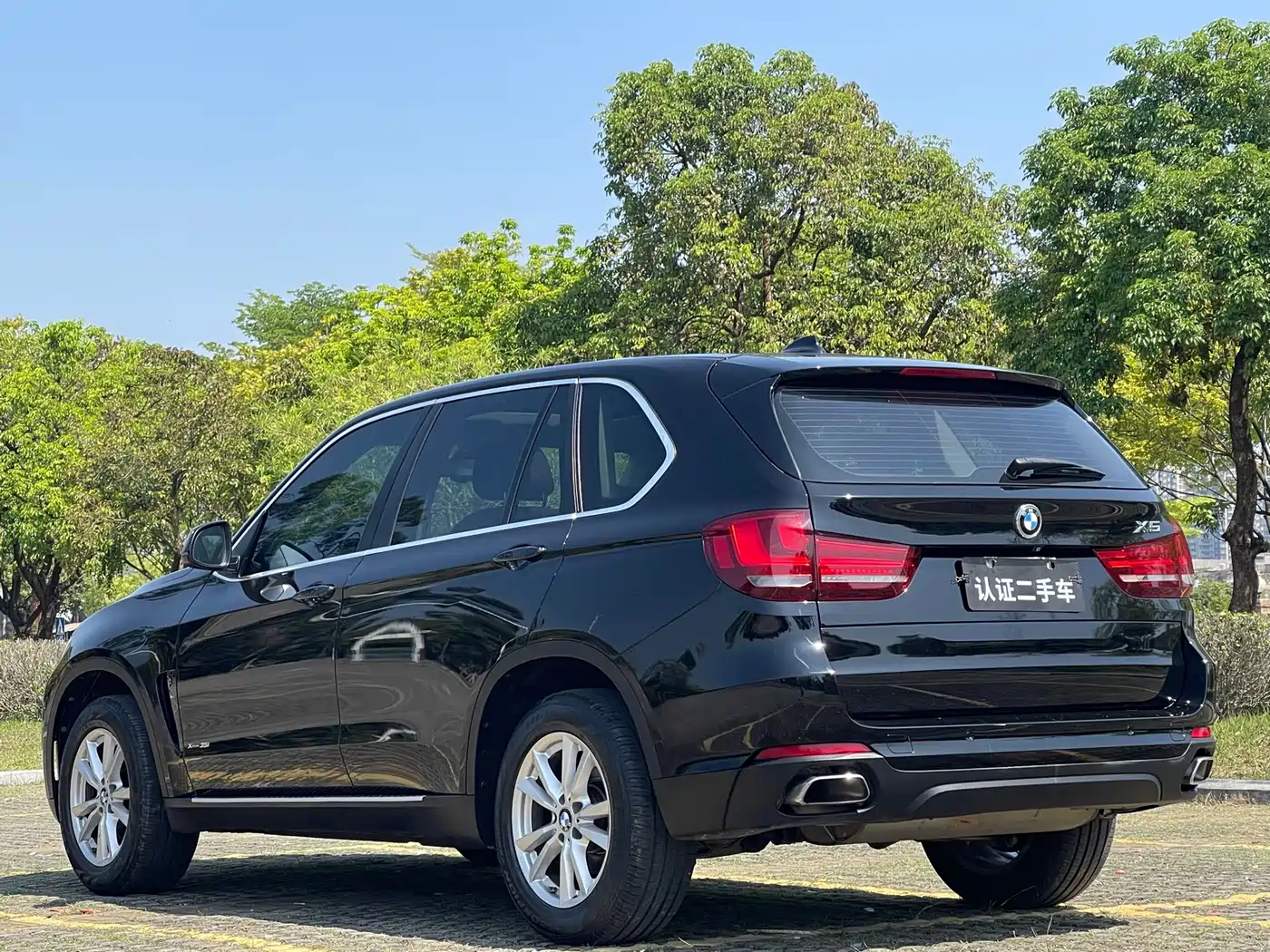 BMW X5 (Import) 2018 xDrive35i M Sport Model фото 4