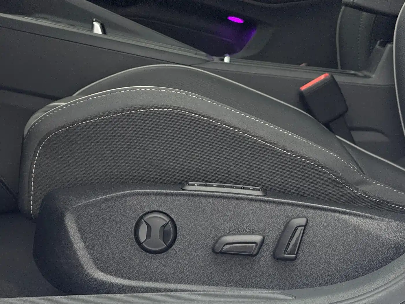 Volkswagen Golf 2021 280TSI DSG R-Line фото 21