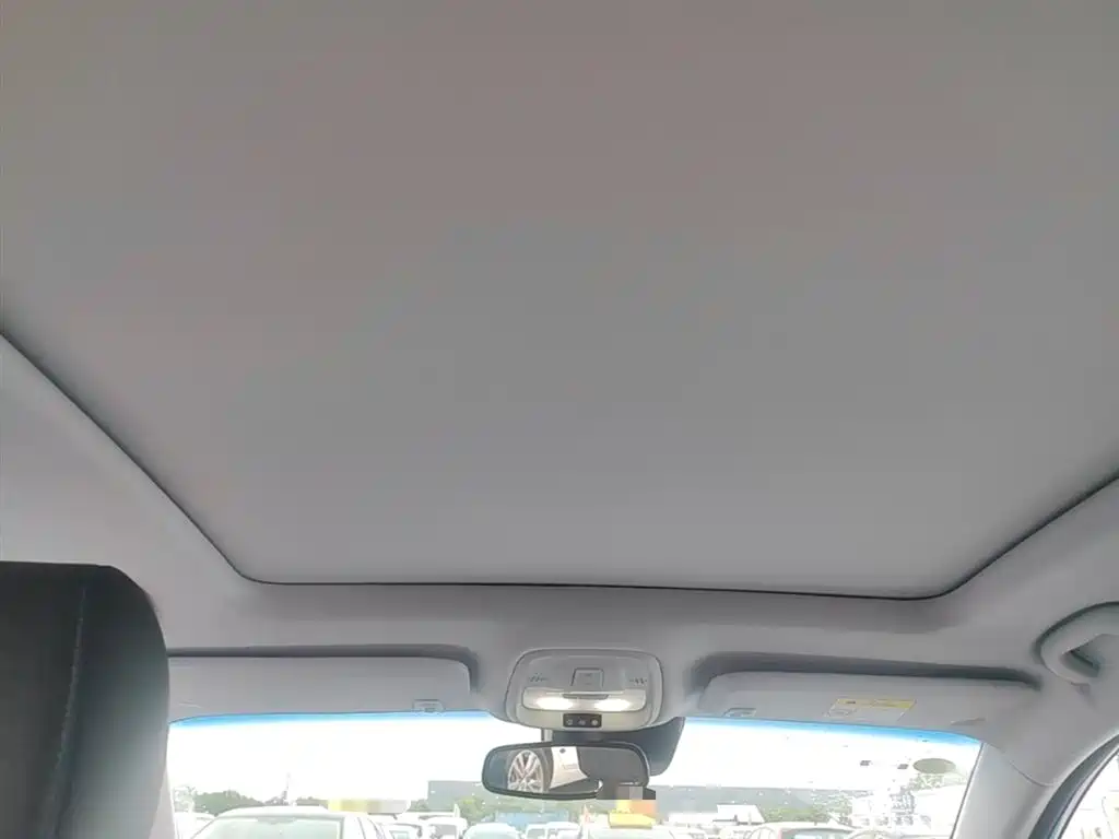 Buick Velite 6 2019 Connected Smart Edition фото 18