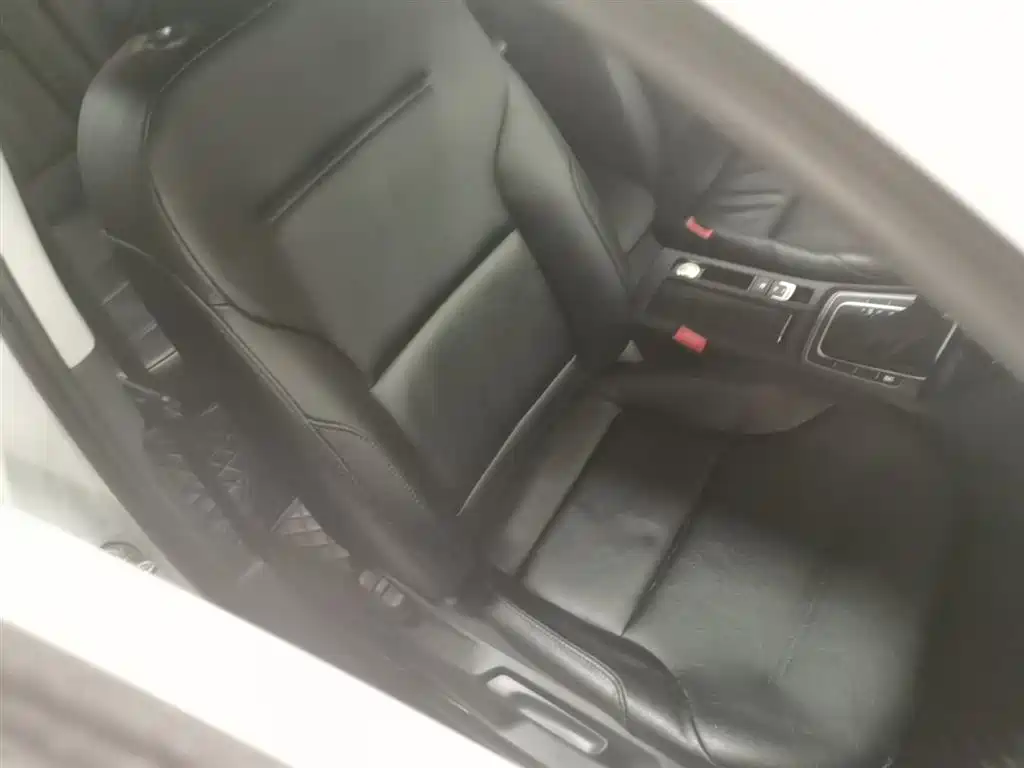 Volkswagen Golf 2015 1.4TSI Automatic Comfort фото 25
