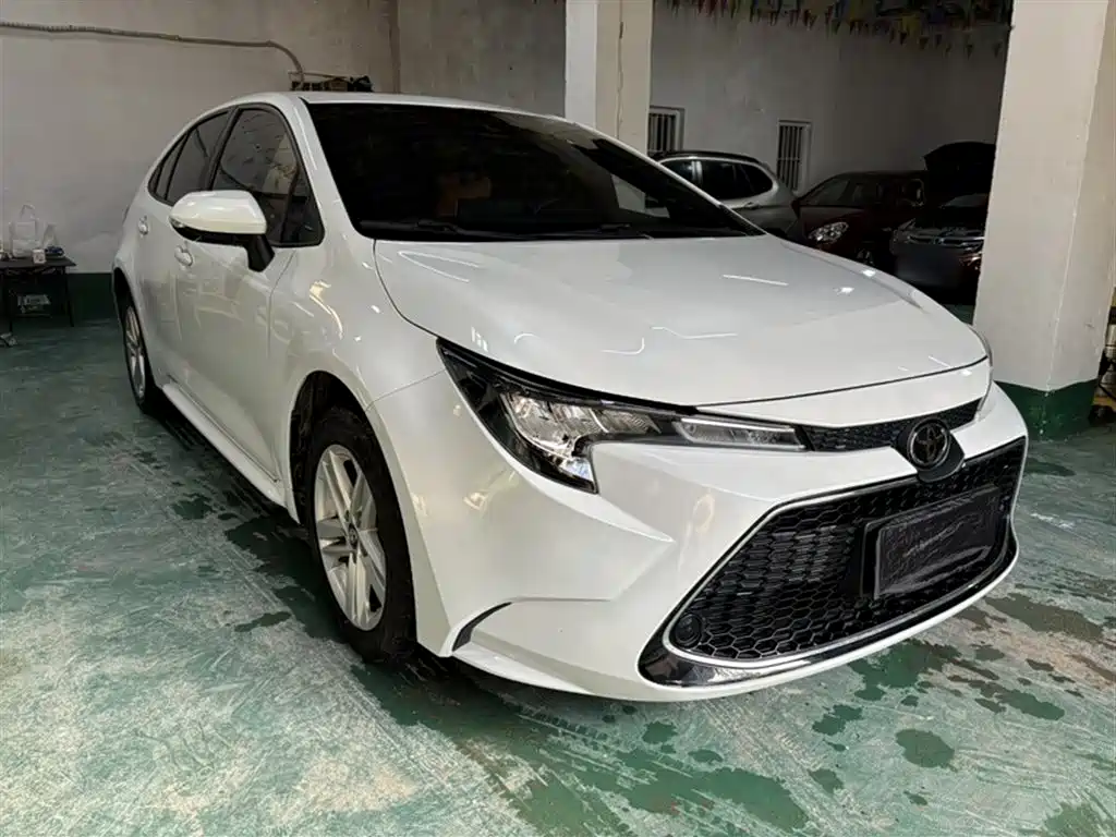 Toyota Levin 2021 185T CVT Luxury Edition фото 21