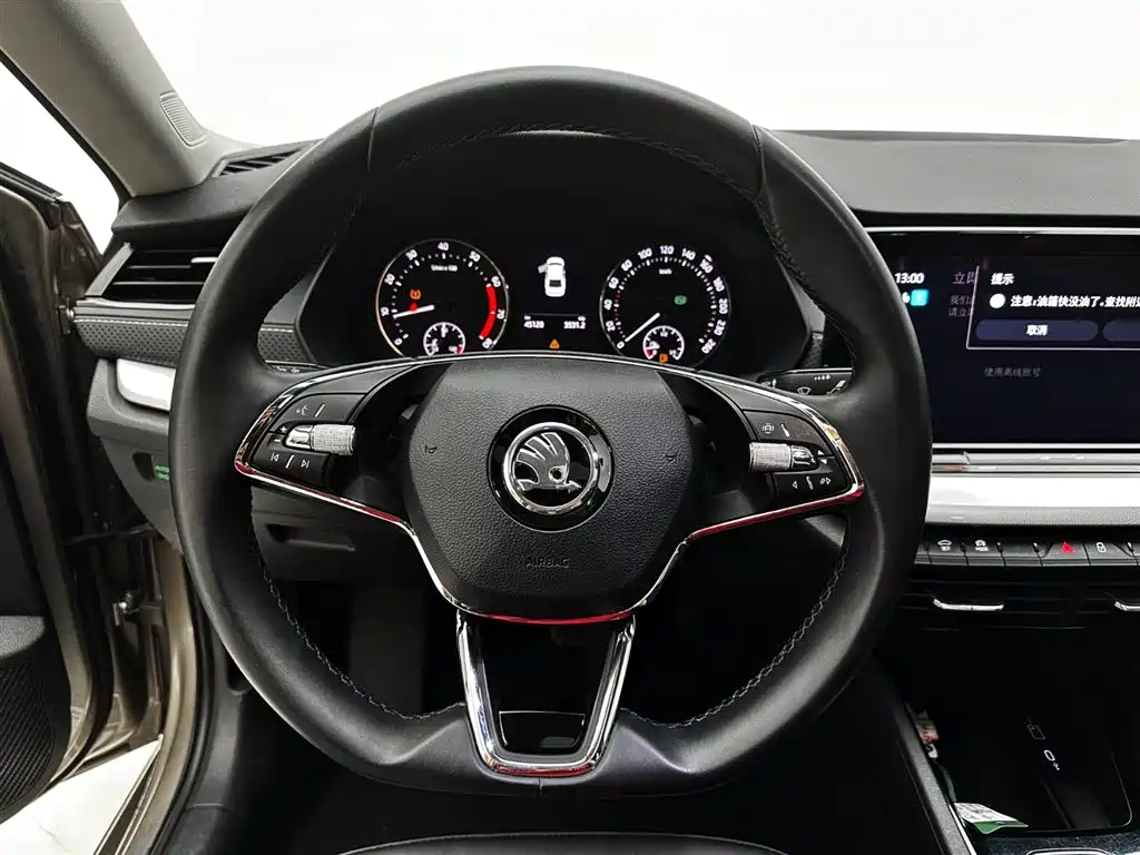 Škoda Octavia 2021 PRO TSI280 DSG Luxury Edition фото 11