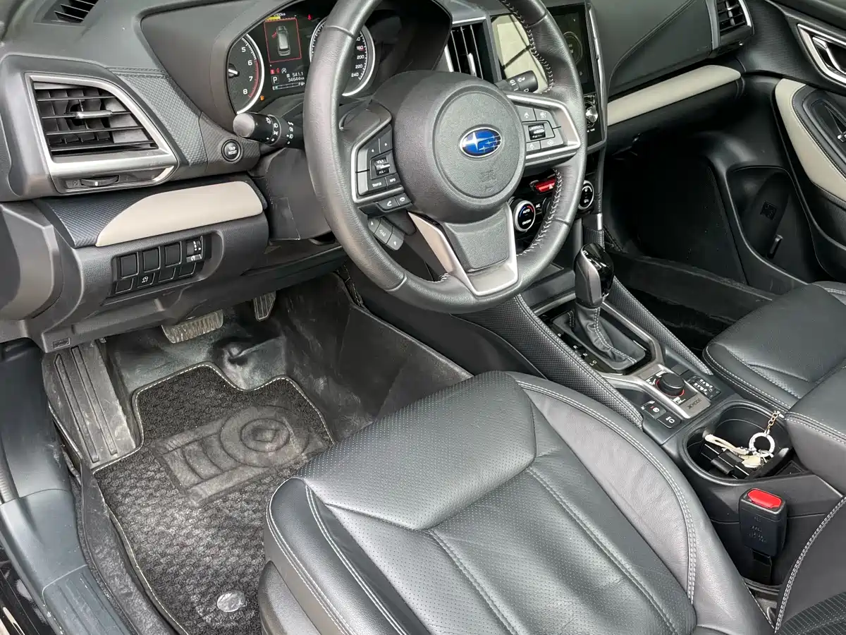 Subaru Forester 2022 2.0i AWD Luxury Edition with EyeSight фото 18