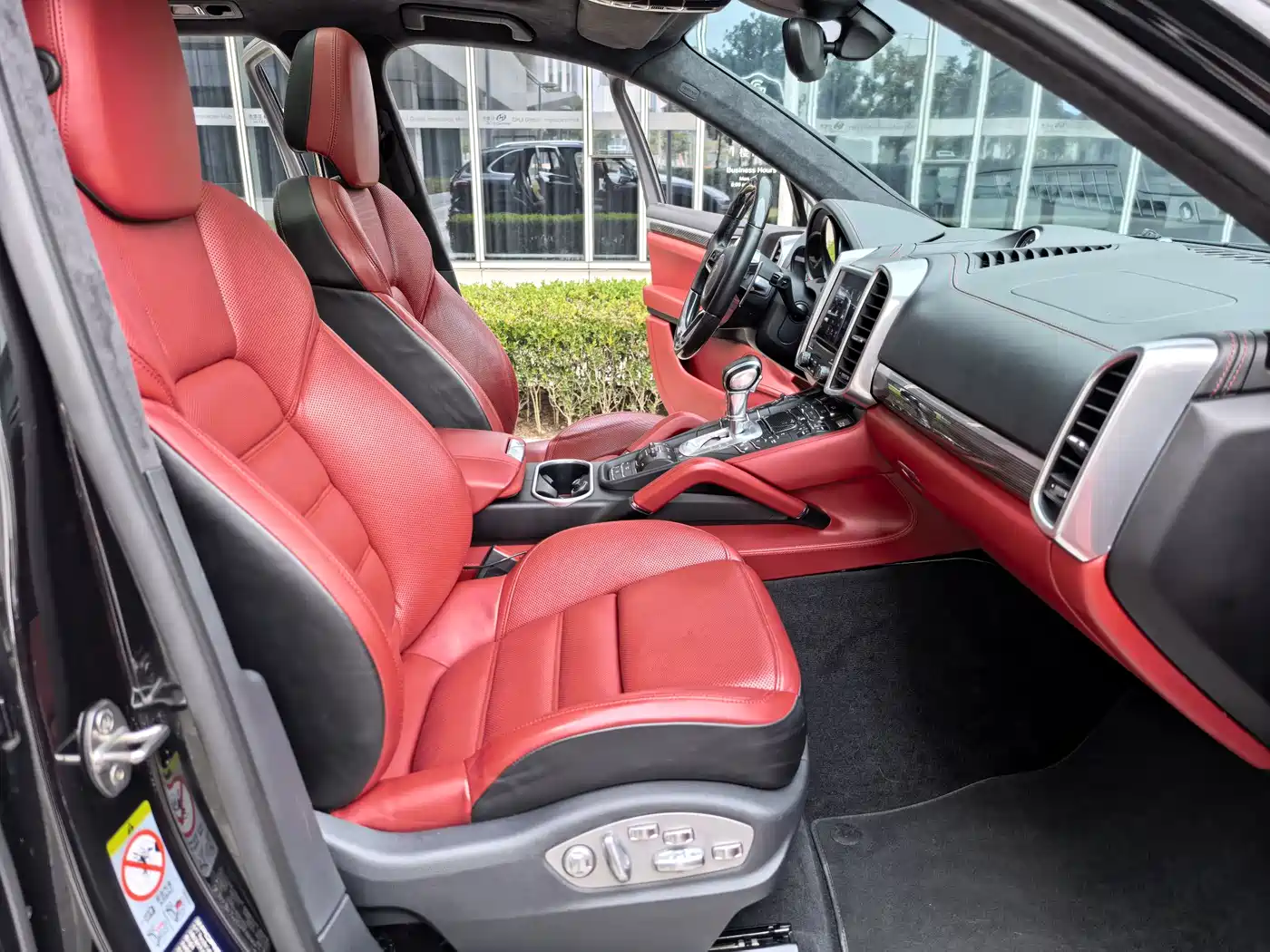 Porsche Cayenne 2015 Cayenne Turbo 4.8T фото 41