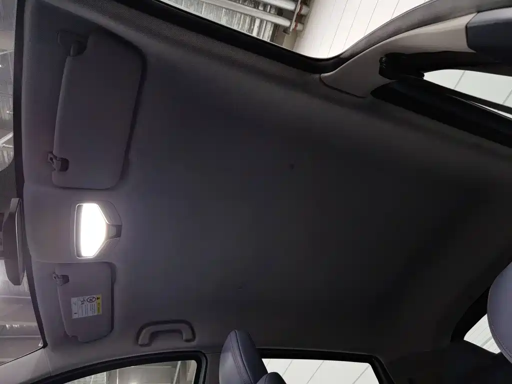 Photo 14 - Geely Geometry E Firefly