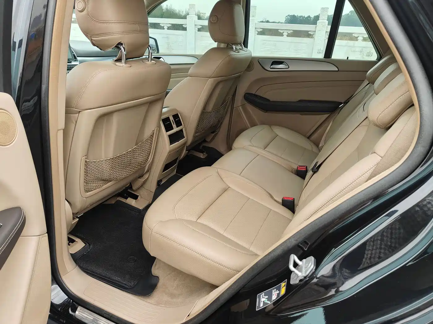 Mercedes-Benz M-Class 2012 ML 300 фото 6