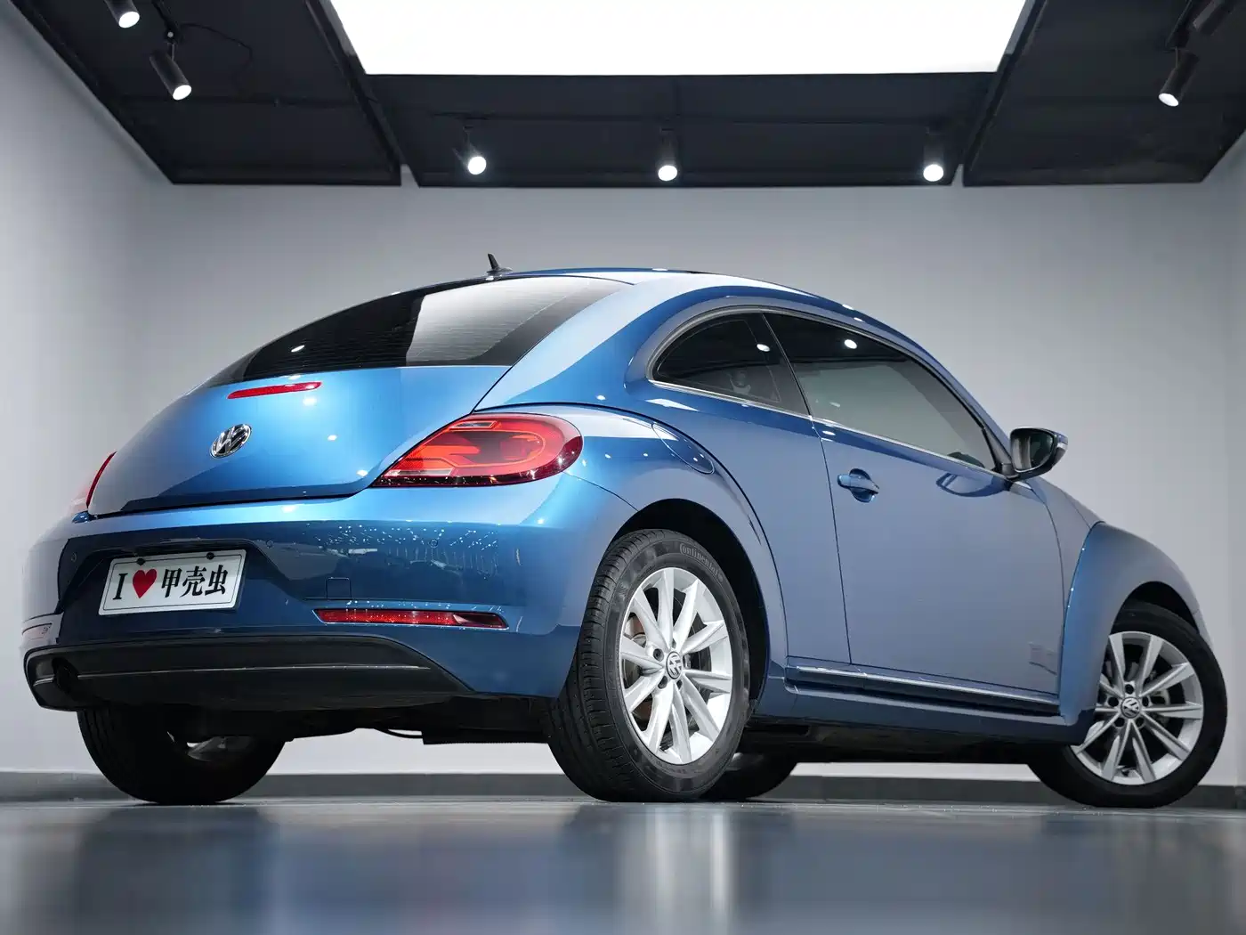 Volkswagen Beetle 2018 2018 180TSI Trend Joy Edition