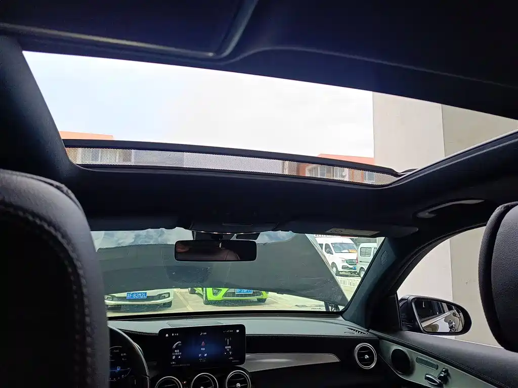 Mercedes-Benz GLC 2022 Facelift III GLC 260 L 4MATIC Dynamic фото 18