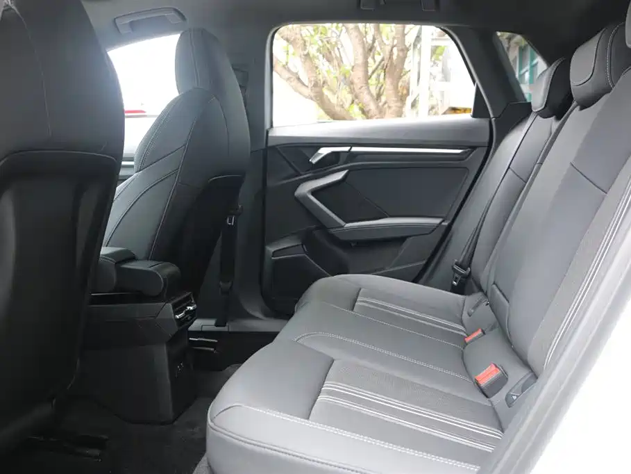 Audi A3 2023 Sportback 35 TFSI Fashion Sport фото 10