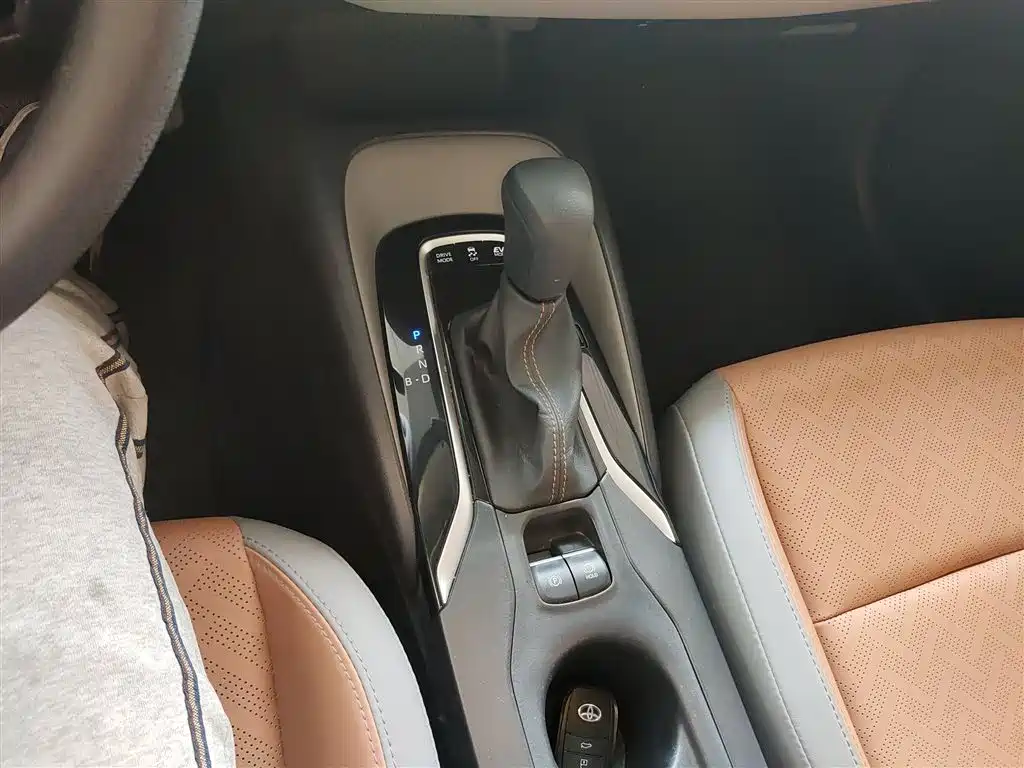 Toyota Levin 2023 Smart Hybrid 1.8L Sport Edition фото 14