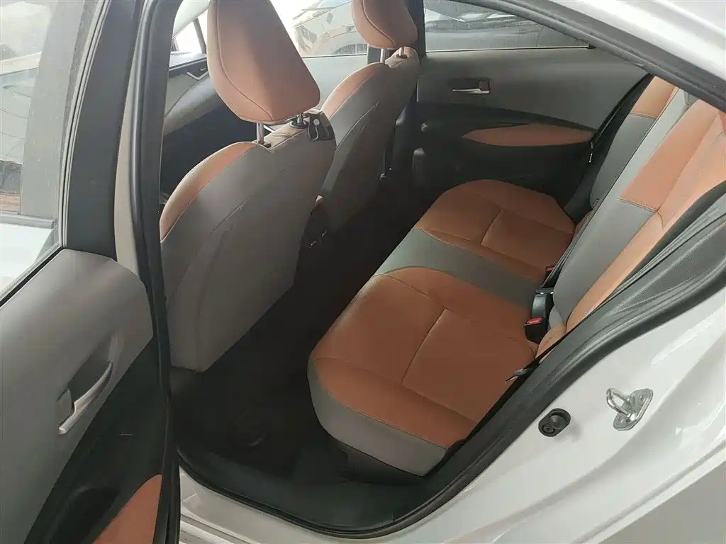 Toyota Levin 2023 Smart Hybrid 1.8L Sport Edition фото 17