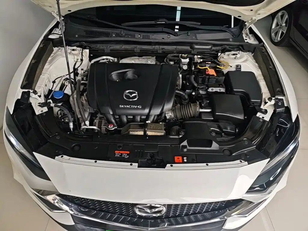 Фото 20 - Mazda CX-4