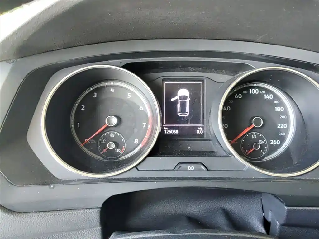 Volkswagen Tiguan L 2019 330TSI Auto 2WD Trend Edition China V фото 12