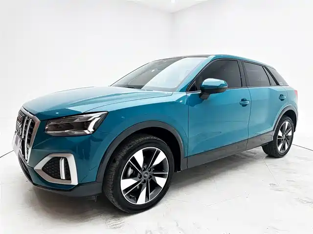Audi Q2L 2022 35 TFSI Fashion Elegance
