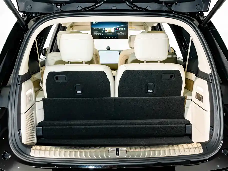 NIO ES8 2026 2025 Model 6-Seat Executive Luxury Edition