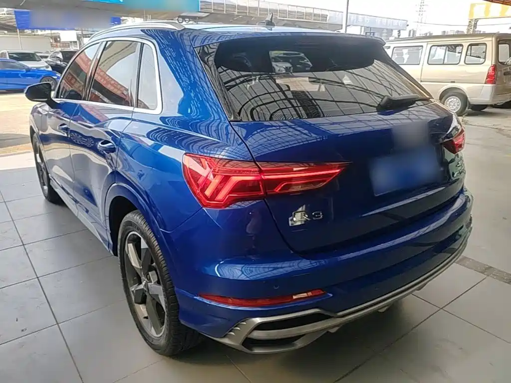 Фото 5 - Audi Q3