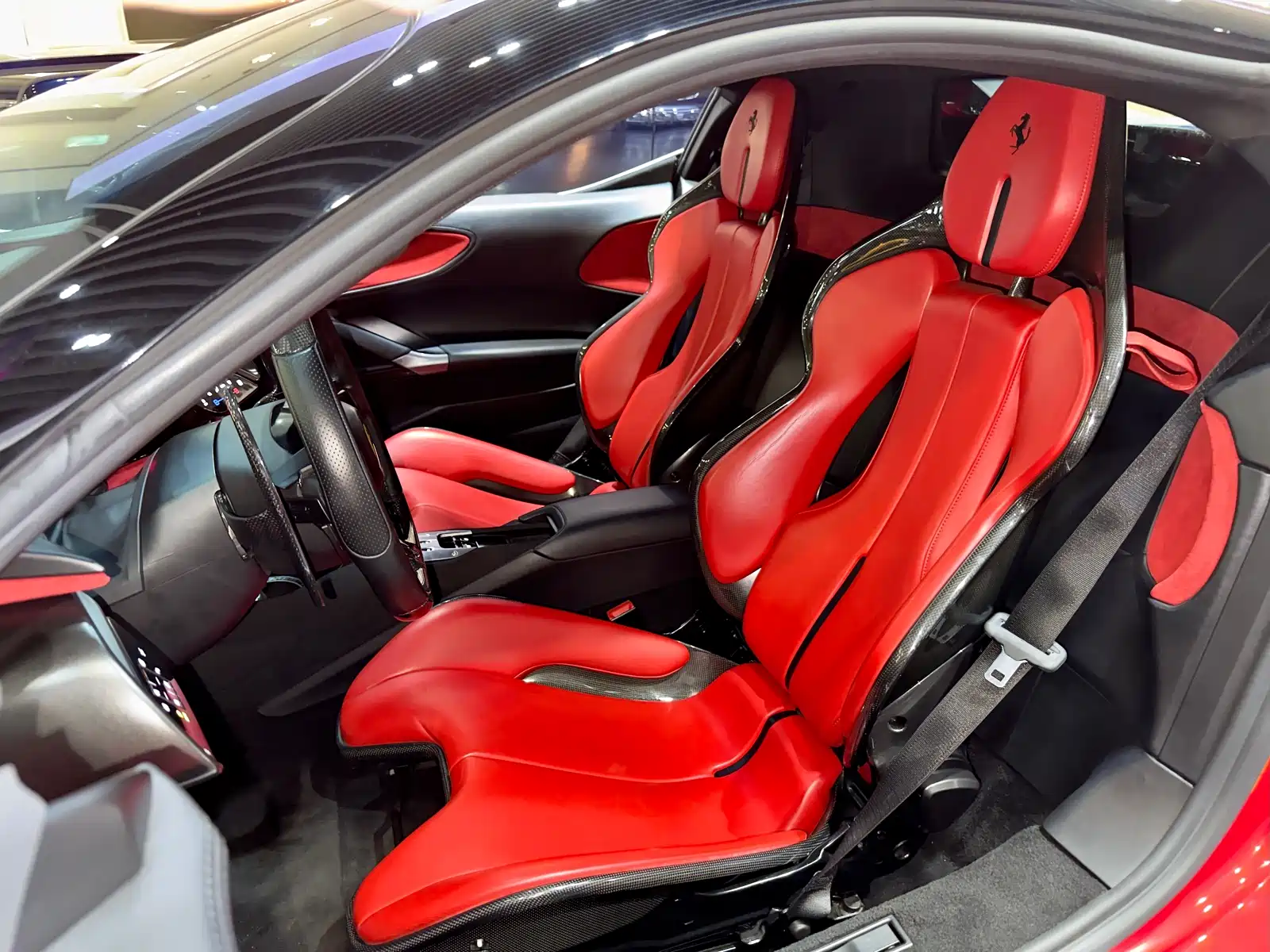 صورة 15 - Ferrari SF90