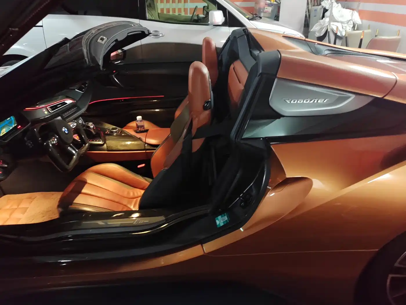BMW i8 2019 Convertible Sports Car фото 6