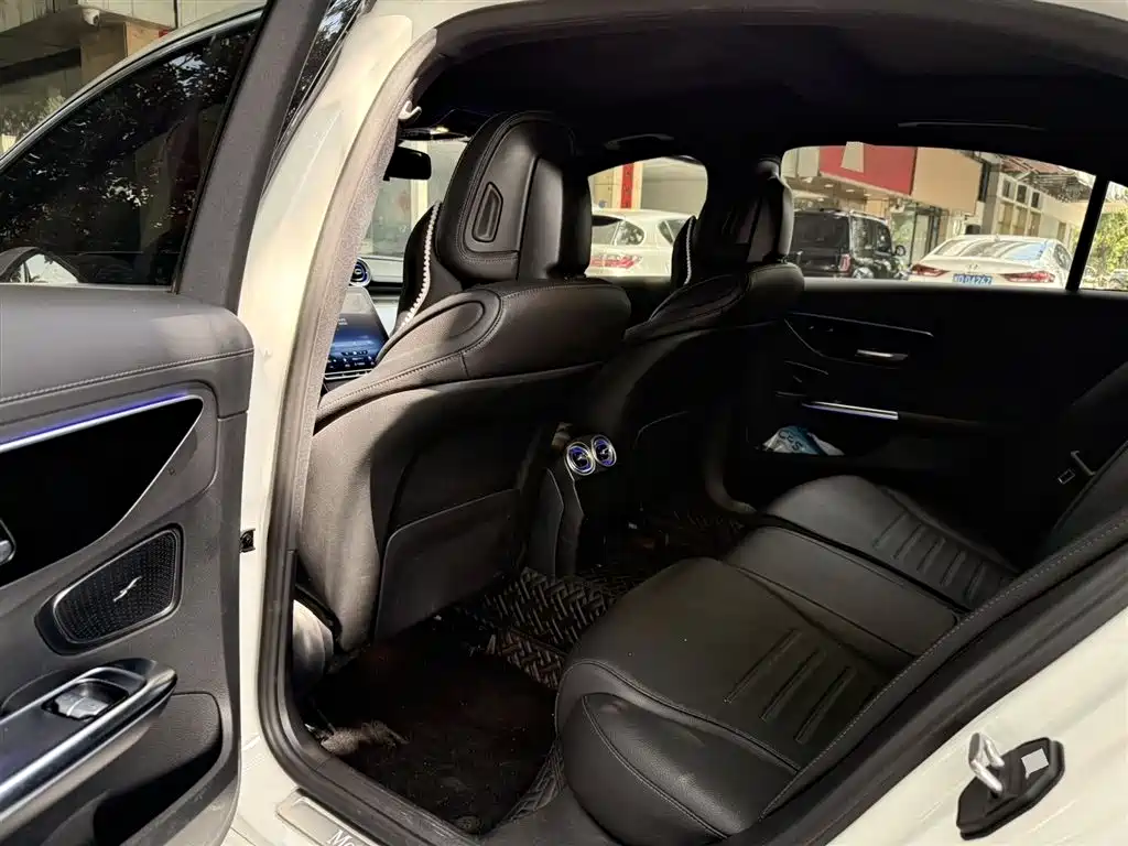 Mercedes-Benz C-Class 2022 Facelift C 260 L Sport фото 6